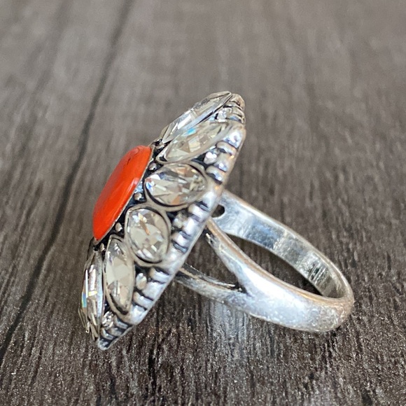 CLUB MONACO|SILVER STATEMENT RING - Picture 2 of 11